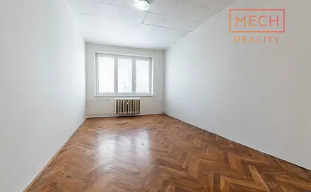 Prodej bytu 2+1 52 m², Družstevní, Pardubice - Polabiny