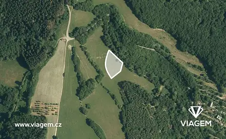 Prodej pole 1 804 m², Vsetín
