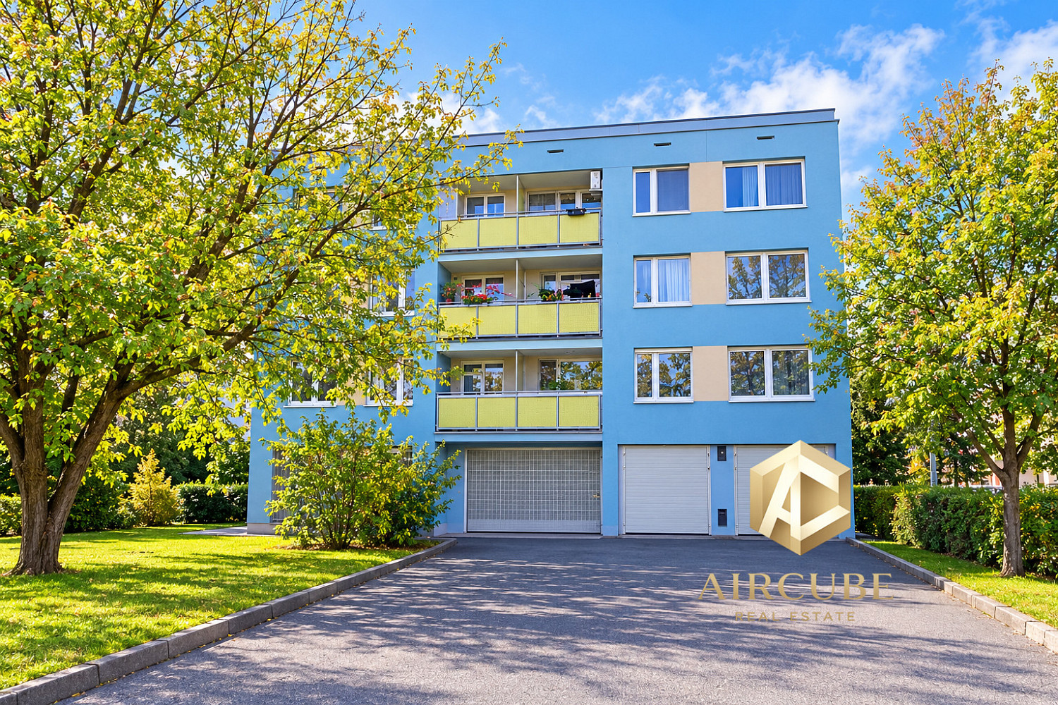 Pronájem bytu 3+kk 76 m²