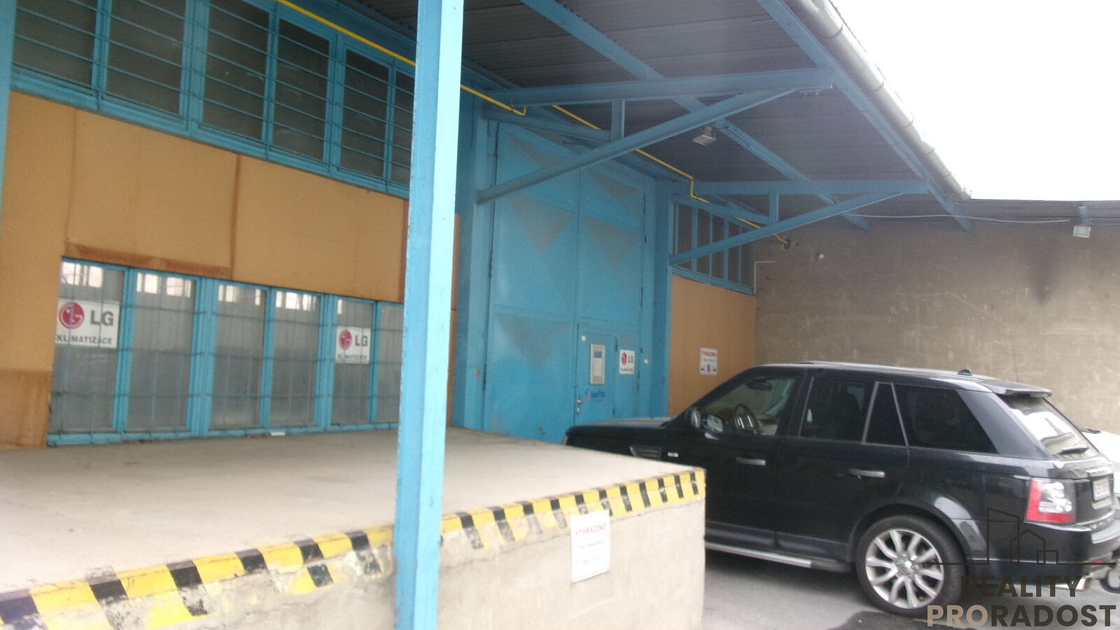 Pronájem skladovacích prostor 1 000 m²