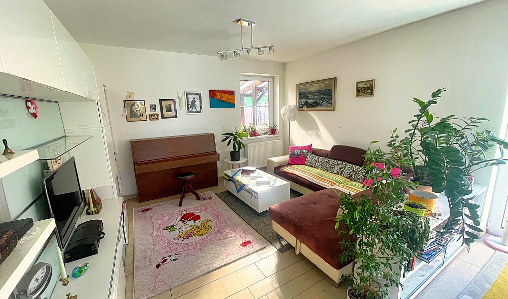 Prodej domu 217 m² s pozemkem 678 m², Srubec – náhled fotky 4