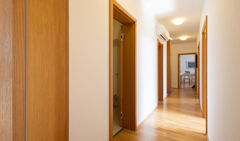 Pronájem bytu 4+kk 96 m², Ostrava – náhled fotky 19