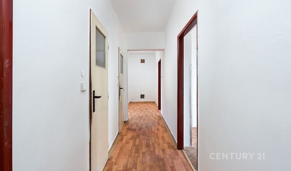 Prodej bytu 3+1 90 m², Sedlčany – náhled fotky 15