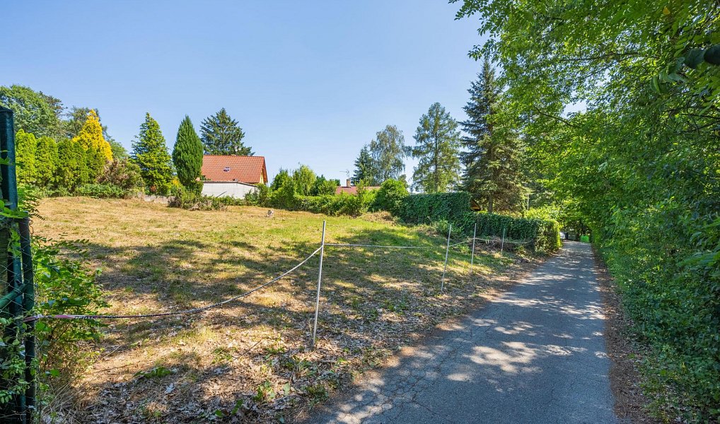 Prodej stavebního pozemku 576 m², Slapy – náhled fotky 5
