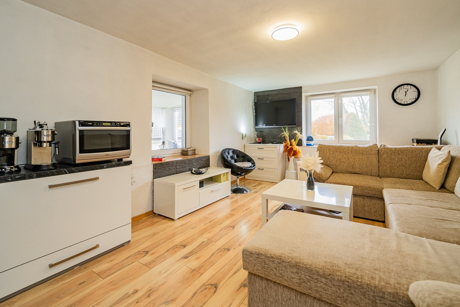Prodej domu 80 m² s pozemkem 304 m² – fotografie 3