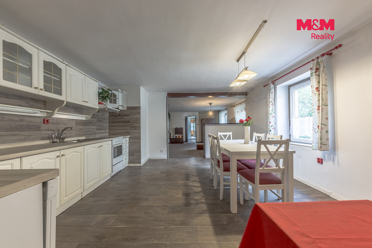 Prodej domu 140 m² s pozemkem 397 m² — photo 3