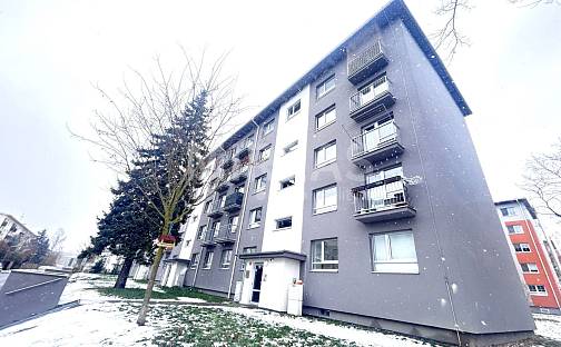 Pronájem bytu 2+kk 32 m², Spojovací, Milovice - Mladá, okres Nymburk