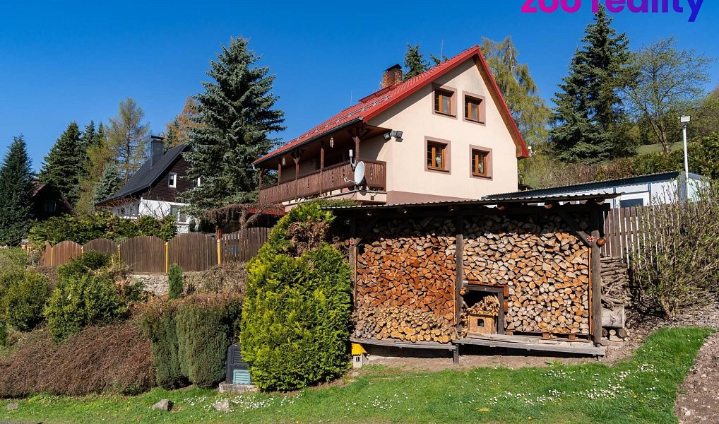 Prodej domu 310 m² s pozemkem 2 949 m², Perštejn – náhled fotky 2