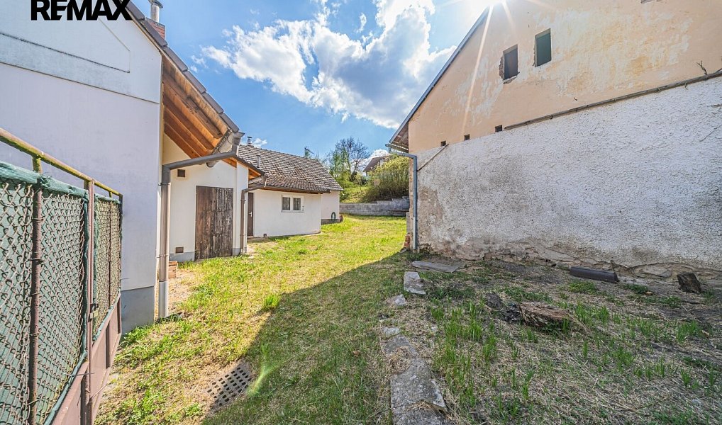 Prodej domu 363 m² s pozemkem 1 345 m², Kamýk nad Vltavou – náhled fotky 23