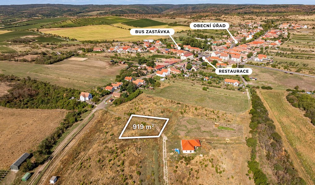 Prodej pozemku, 919 m², Znojmo, Havraníky