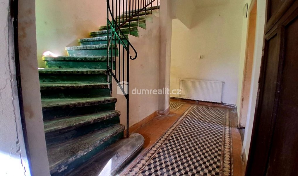 Prodej domu 250 m² s pozemkem 1 900 m², Frýdlant – náhled fotky 9