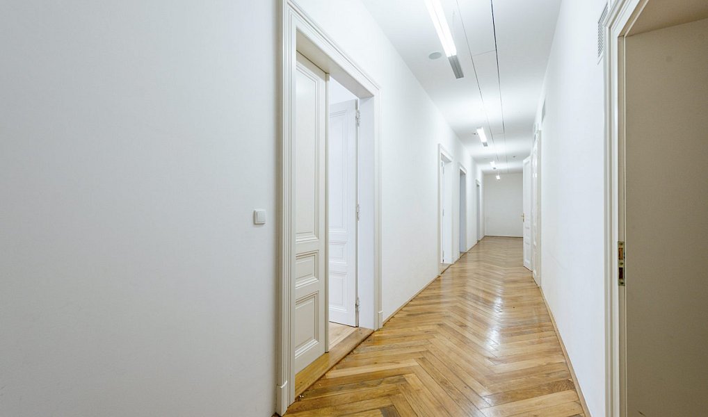 Pronájem kanceláře 309 m², Praha – náhled fotky 6