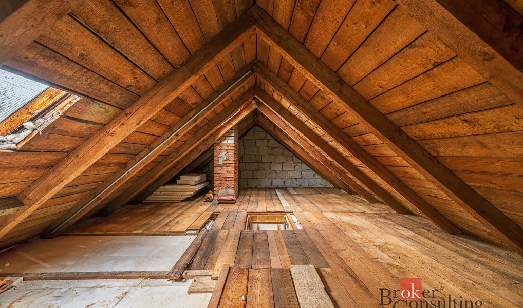 Prodej domu 141 m² s pozemkem 837 m², Zahrádky – náhled fotky 15