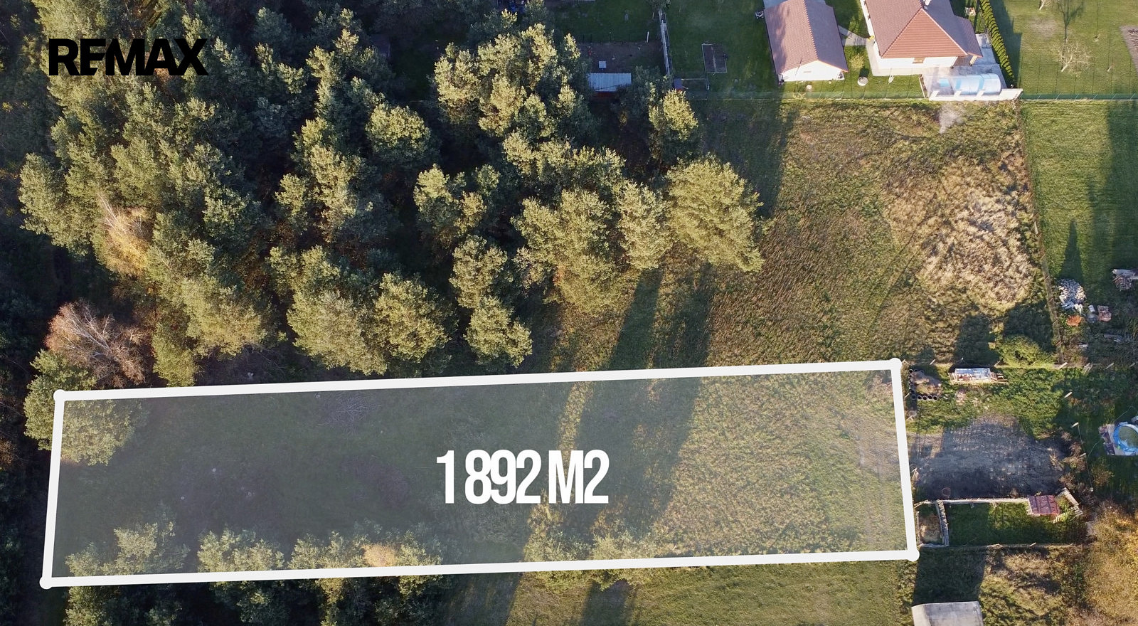 Prodej stavebního pozemku 1 892 m²