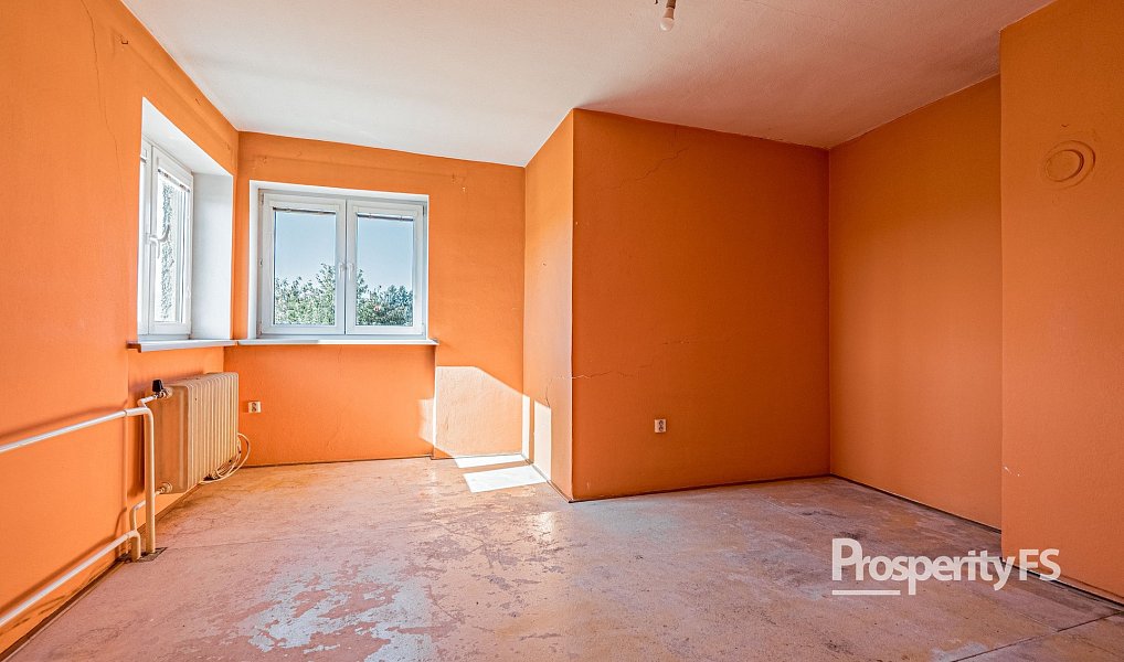 Prodej domu 180 m² s pozemkem 3 422 m², Ropice – náhled fotky 11