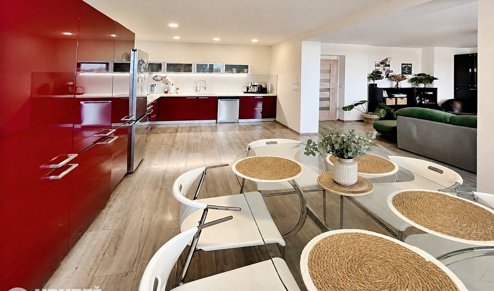 Prodej domu 230 m² s pozemkem 470 m², Libčany – náhled fotky 2