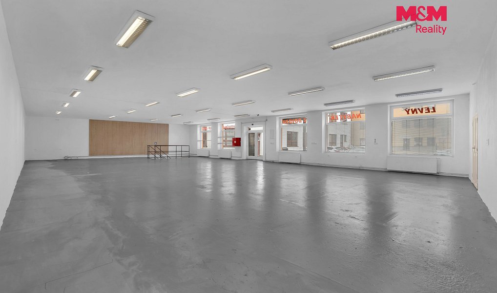 Prodej obchodních prostor 498 m², Bystřice nad Pernštejnem – náhled fotky 2