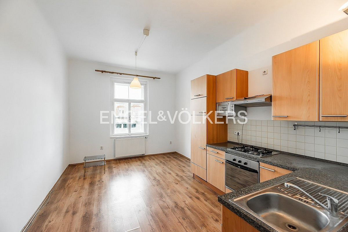 Pronájem bytu 1+1 44 m² – fotografie 2