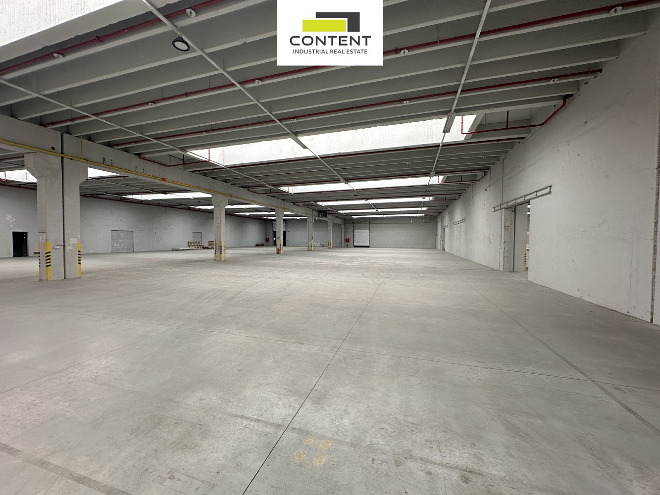 Pronájem skladovacích prostor 4 000 m² – fotografie 3