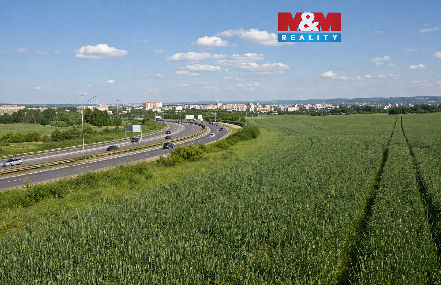 Prodej pole 55 404 m²