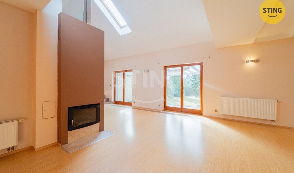 Prodej domu 270 m² s pozemkem 554 m², Opava – náhled fotky 5