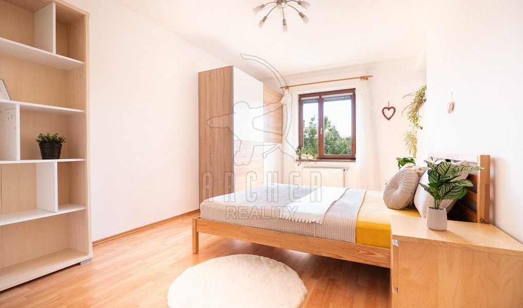 Prodej domu 130 m² s pozemkem 261 m², Jesenice – náhled fotky 23