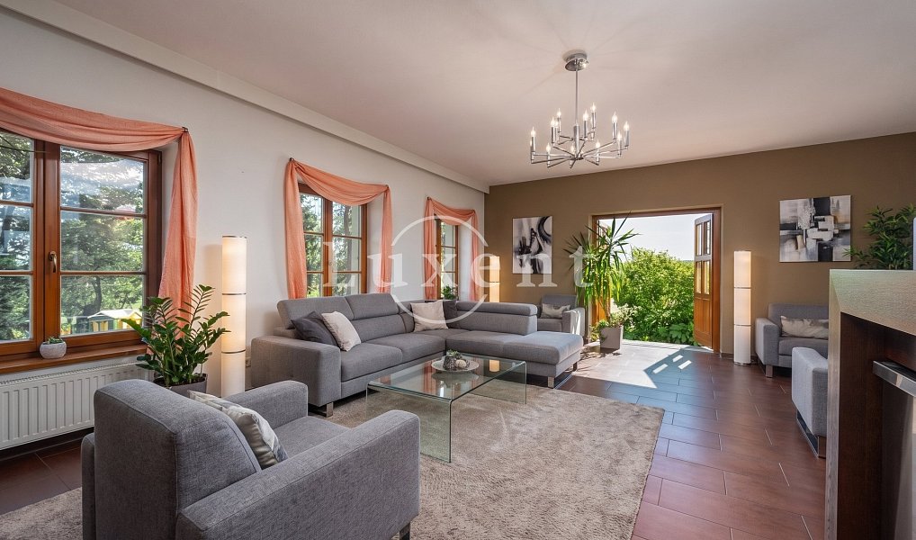 Prodej domu 580 m² s pozemkem 2 913 m², Kvítkovice – náhled fotky 12