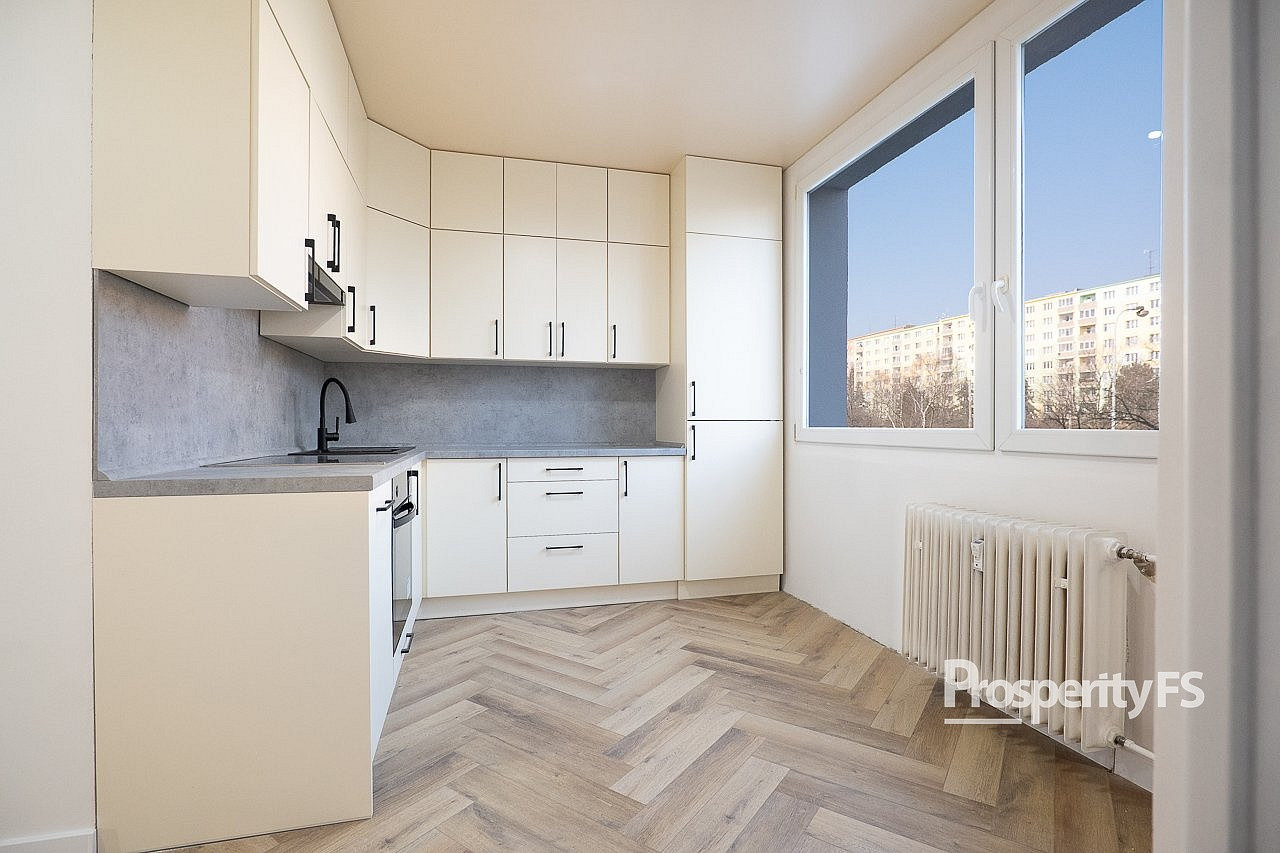 Prodej bytu 2+1 62 m² — photo 2