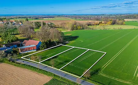 Prodej stavebního pozemku 1 469 m², Bečváry - Horní Jelčany, okres Kolín