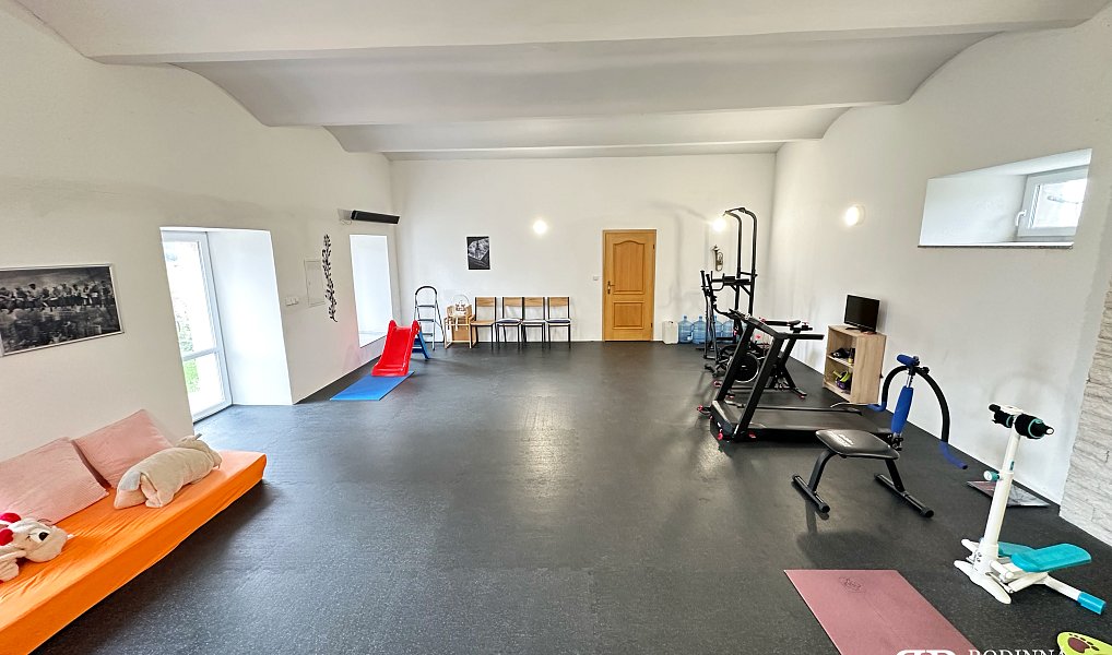 Prodej ubytovacího objektu 750 m², Ratibořské Hory – náhled fotky 15