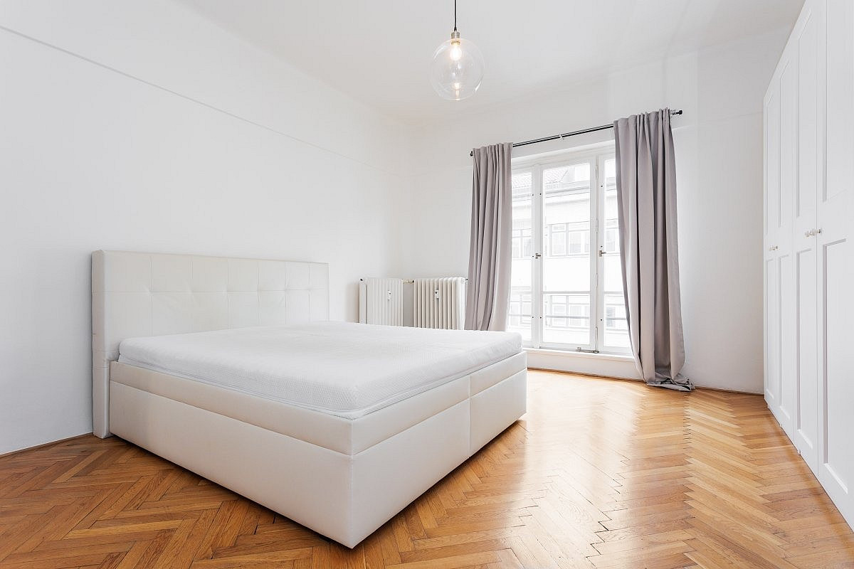 Pronájem bytu 3+1 96 m² – fotografie 2