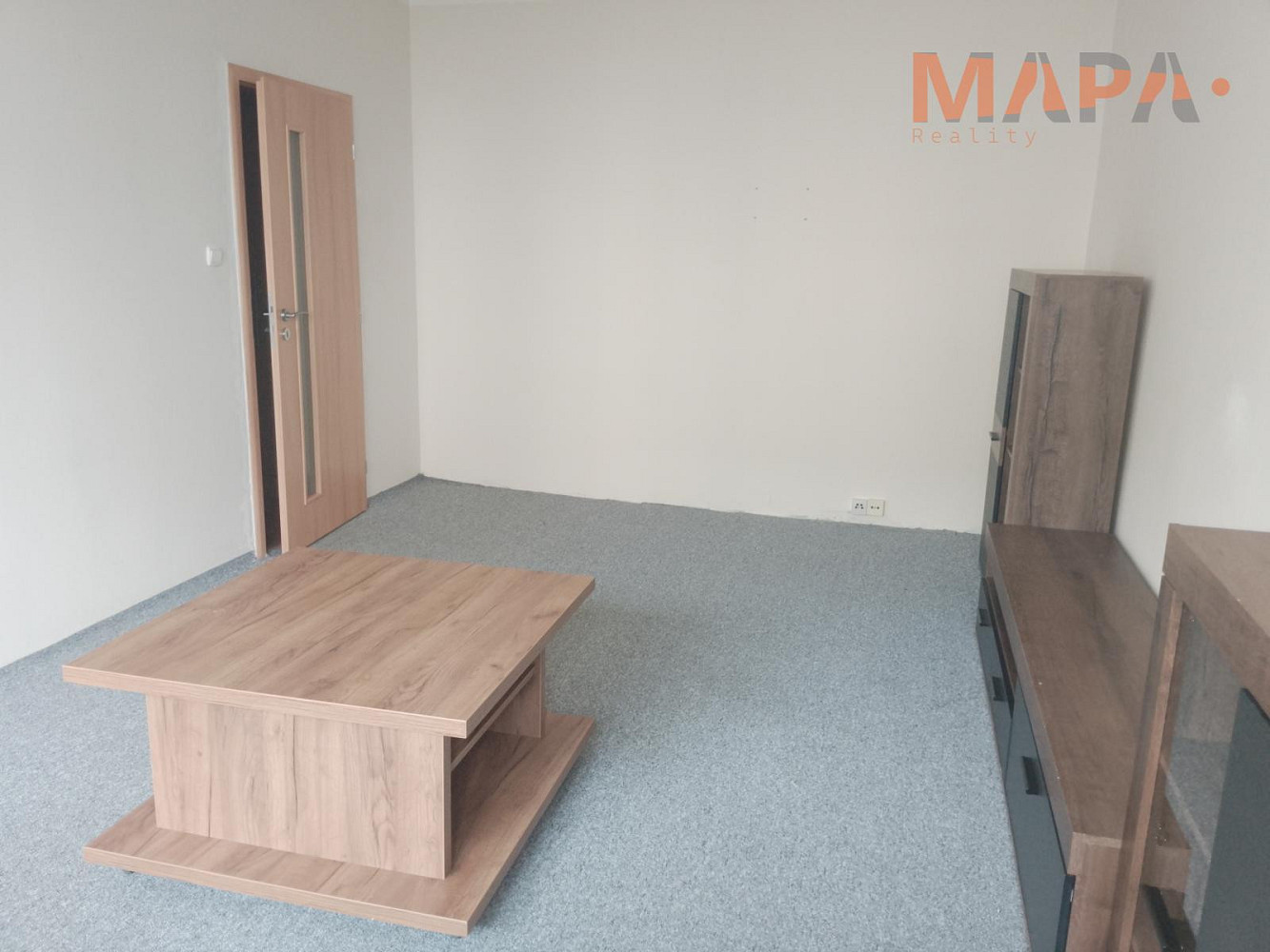 Pronájem bytu 2+1 62 m² – fotografie 3