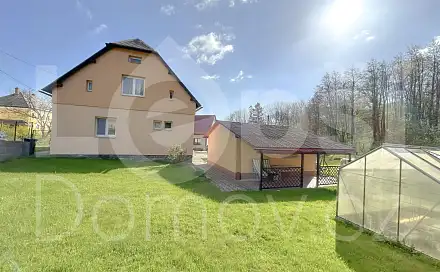 Prodej domu 185 m² s pozemkem 1 515 m², Vlčice, okres Jeseník