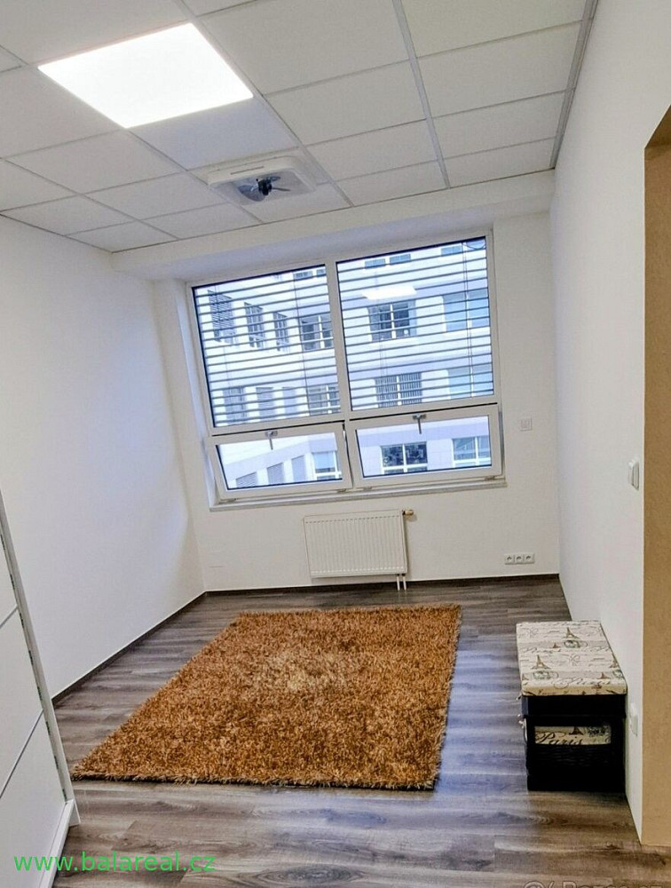 Pronájem bytu 2+kk 46 m² – fotografie 5