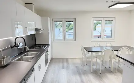 Pronájem bytu 4+1 114 m², Antuškova, Benešov