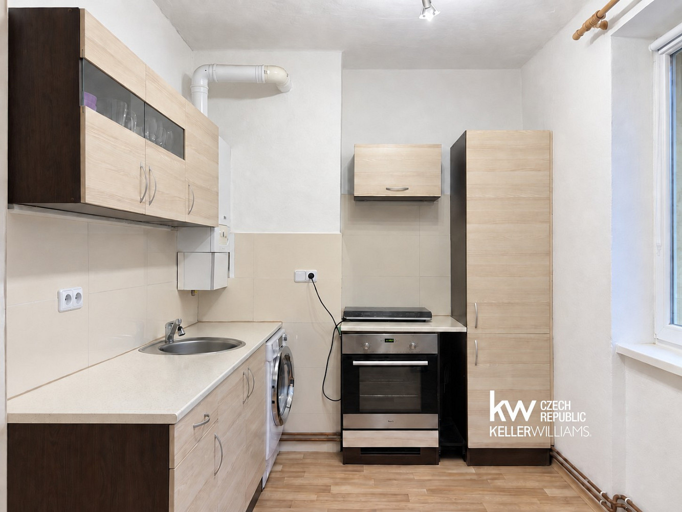 Pronájem bytu 2+1 47 m² – fotografie 2