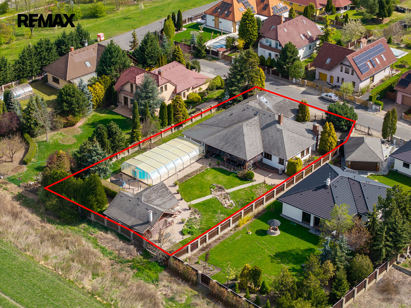 Prodej domu 217 m² s pozemkem 1 818 m² – fotografie 4