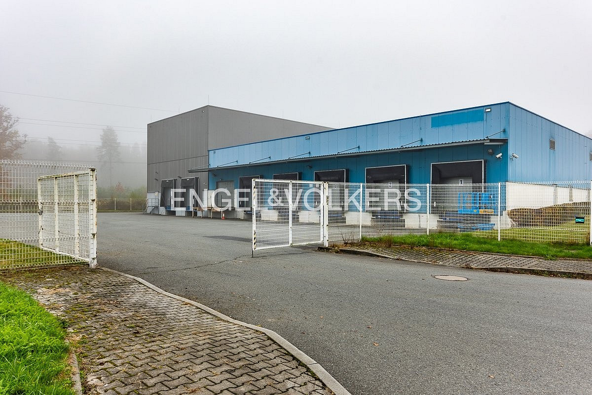 Pronájem skladovacích prostor 3 527 m² – fotografie 3