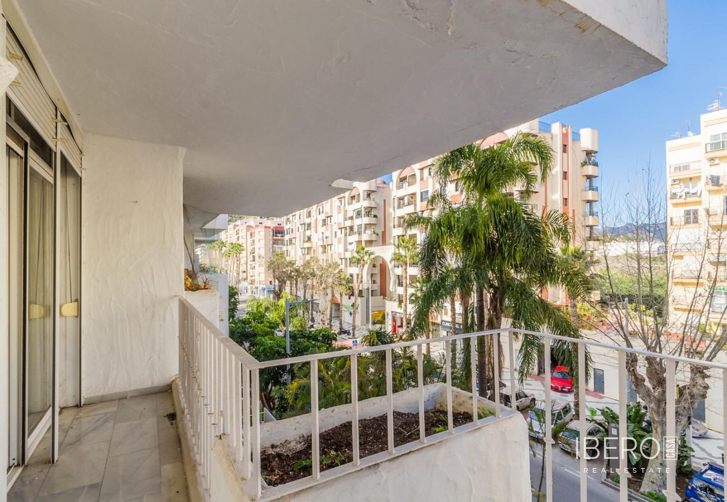 Piso 4+kk – Almuñécar - Más