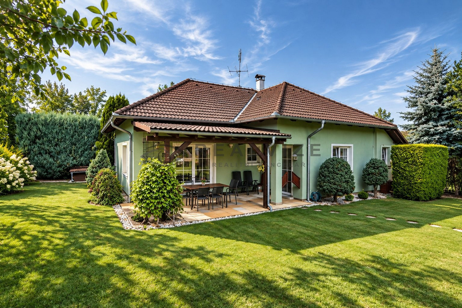 Prodej domu 97 m² s pozemkem 802 m²