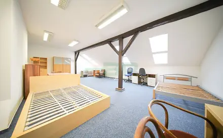Pronájem pokoje 77 m², Lublaňská, Praha 2 - Nové Město