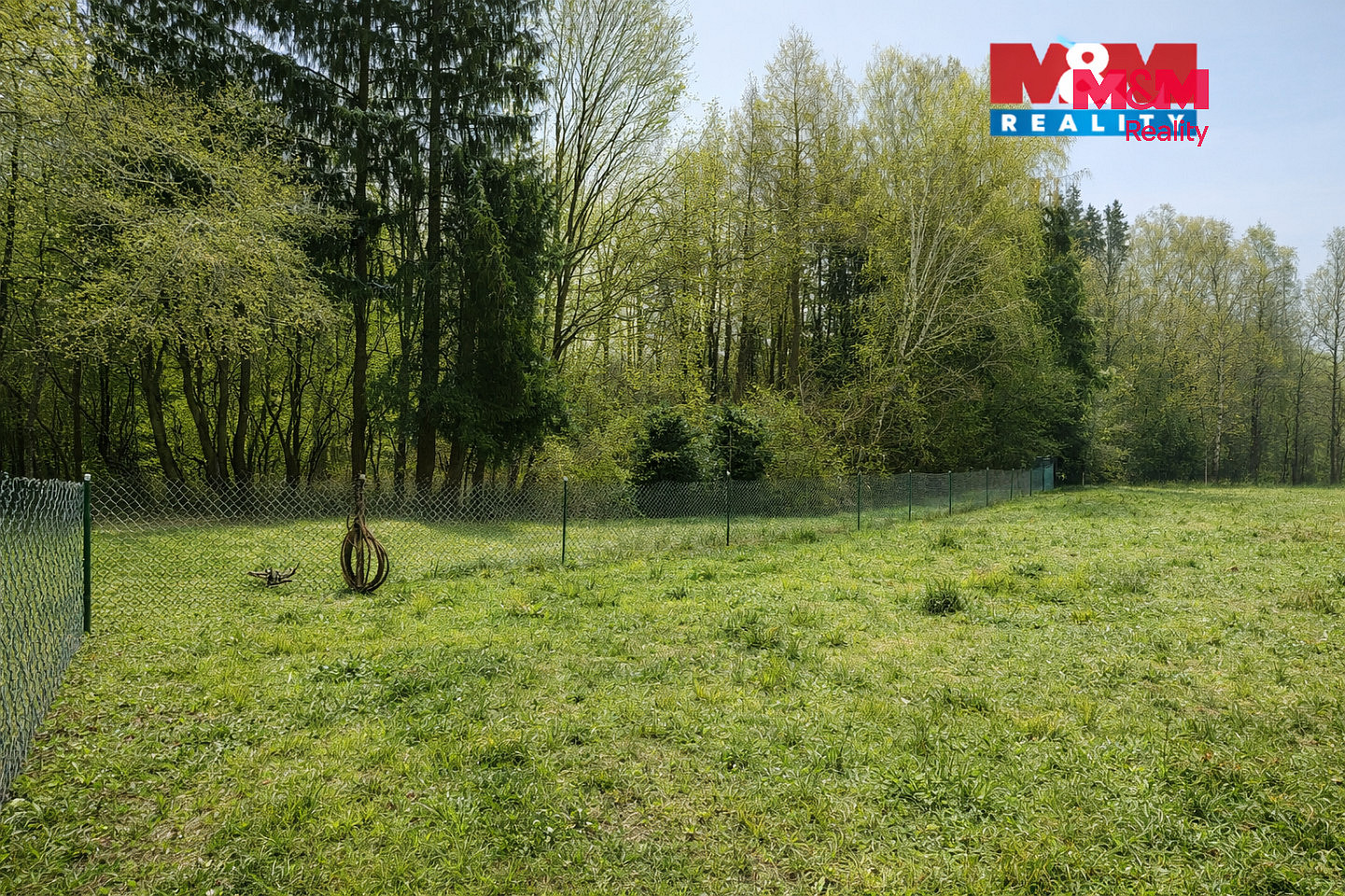 Prodej stavebního pozemku 338 m² – fotografie 3