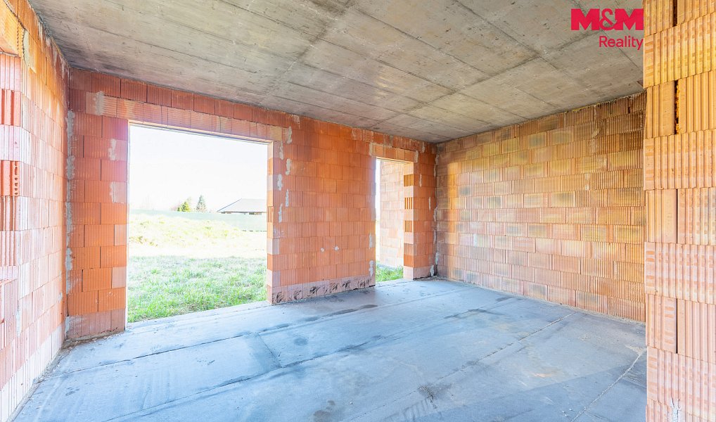 Prodej domu 245 m² s pozemkem 1 273 m², Kolomuty – náhled fotky 8