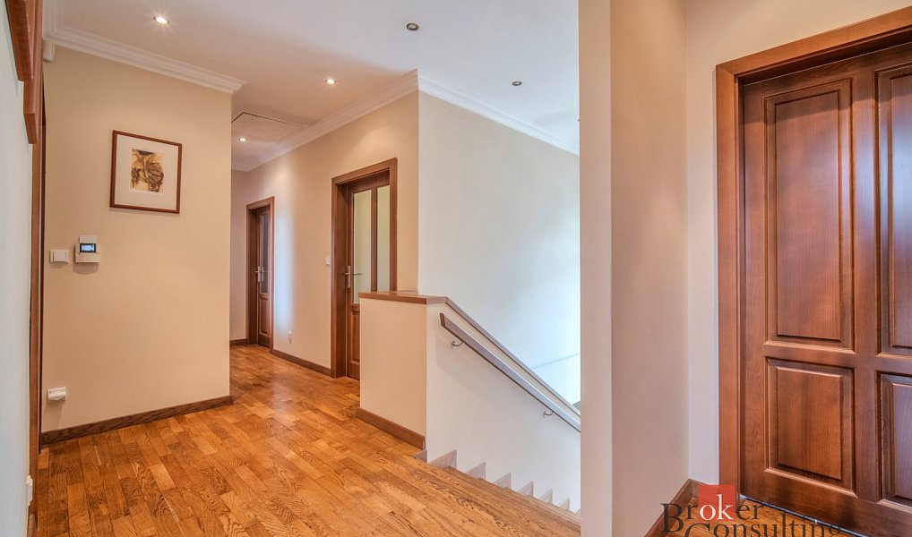 Prodej domu 307 m² s pozemkem 874 m², Praha – náhled fotky 19