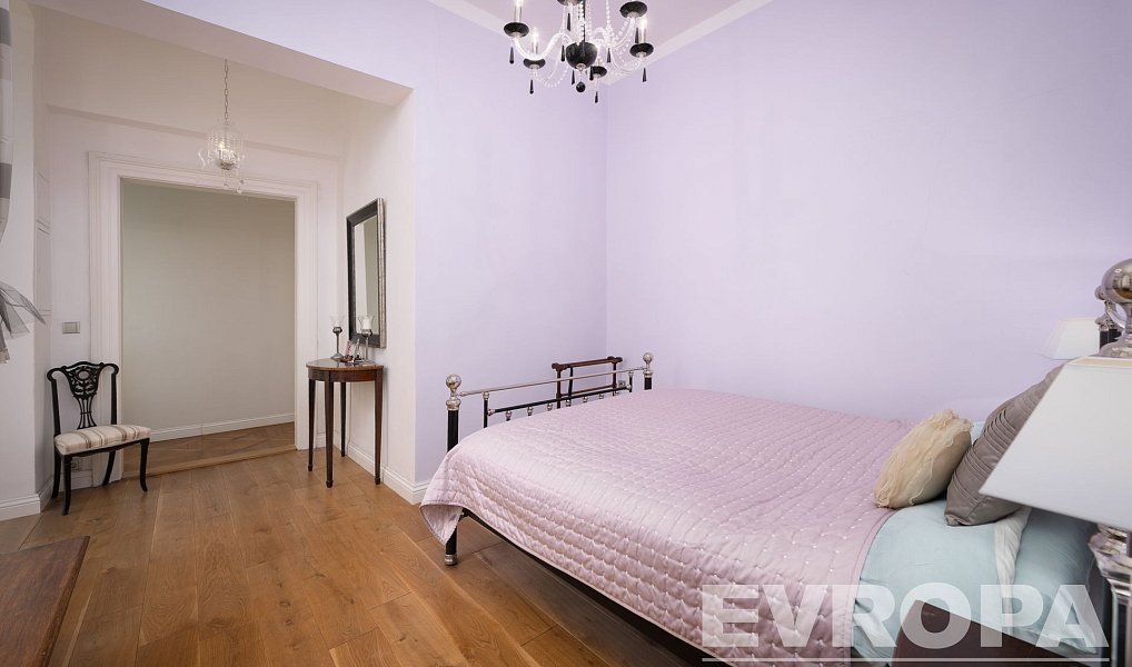 Prodej bytu 2+kk 77 m², Praha – náhled fotky 17