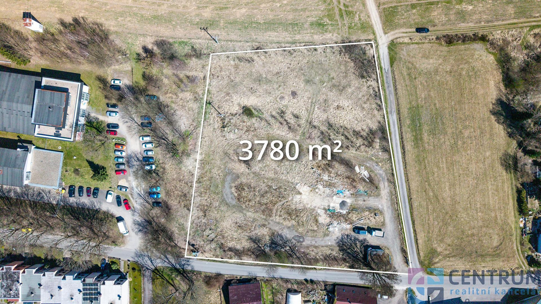 Prodej komerčního pozemku 3 780 m²