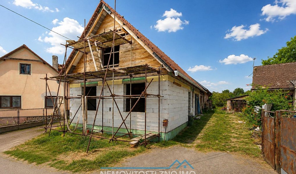 Prodej domu 200 m² s pozemkem 463 m², Vracovice – náhled fotky 19