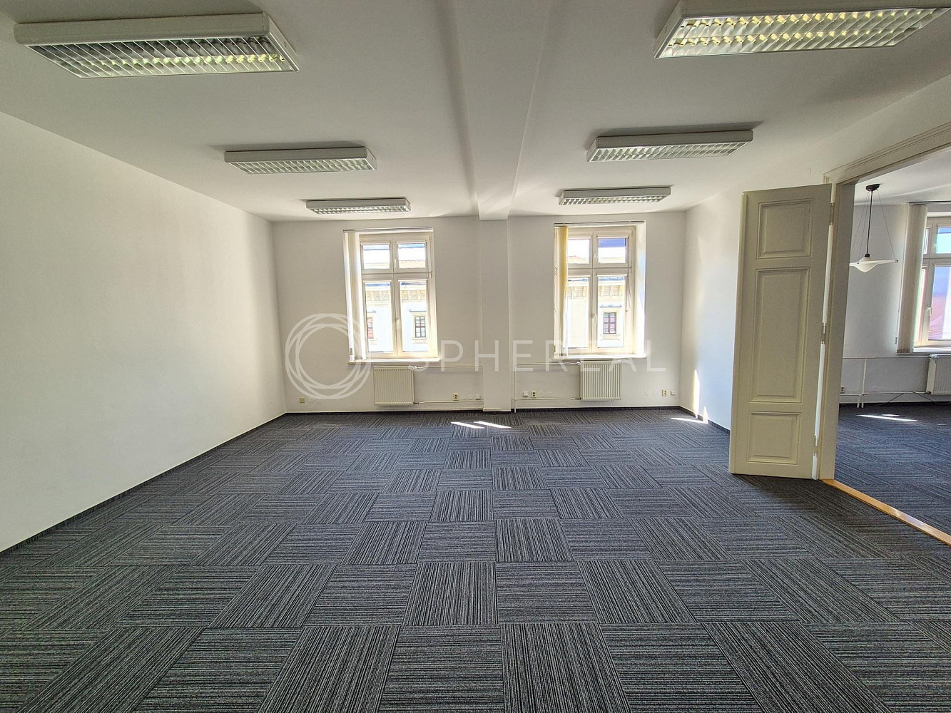 Pronájem kanceláře 528 m² – fotografie 5