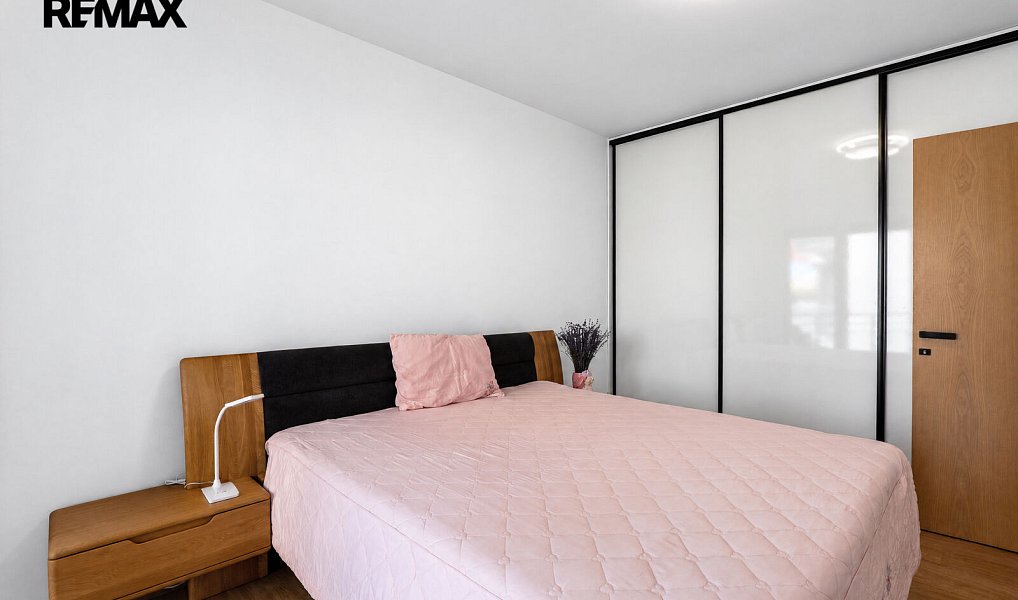 Prodej bytu 3+kk 90 m², Praha – náhled fotky 25