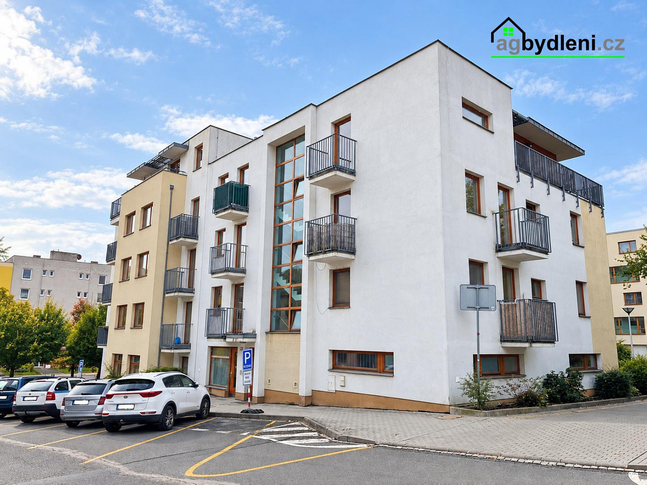 Pronájem bytu 3+kk 95 m²